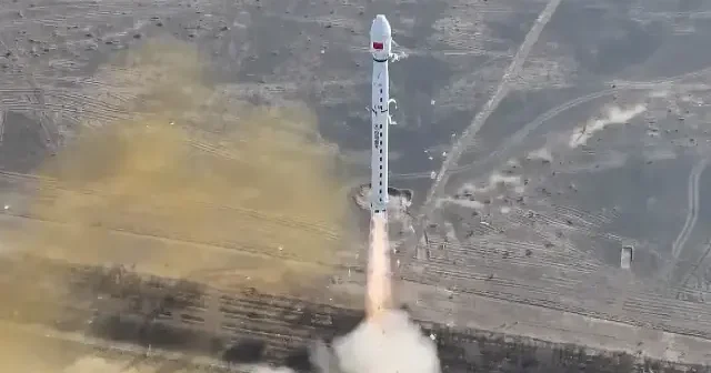 Çin Tianhui 7 yer gözlem uydusunu uzaya fırlattı VİDEO İZLE