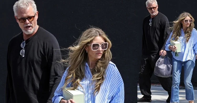 Evliyken bile herkes kendi hayatını yaşadı... İkimiz de başka sevgililer bulduk... Artık ona olan duygum aşk değil ailevi