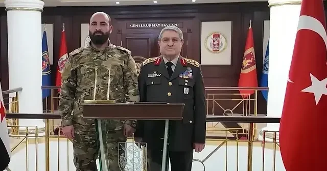 Genelkurmay Başkanı Bayraktaroğlu, Suriyeli mevkidaşı ile bir araya geldi VİDEO İZLE