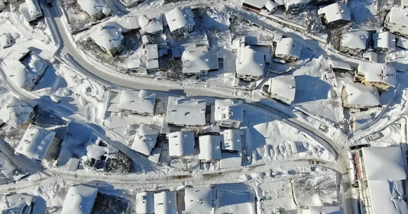 İlçeler kara gömüldü, ortaya çıkan manzara şaşırttı