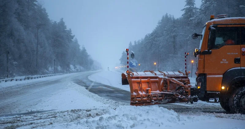 Ulaştırma ve Altyapı Bakanlığından sürücülere yoğun kar yağışı uyarısı