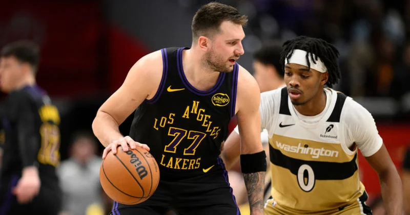 NBA de Luka Doncic triple double yaptı, Los Angeles Lakers farklı kazandı! Basketbol Haberleri