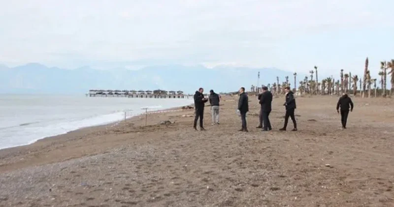 İzmir de acı olay! Sahile vurmuş erkek çocuk cesedi bulundu! Düzensiz göçle bağlantılı kaza mı?