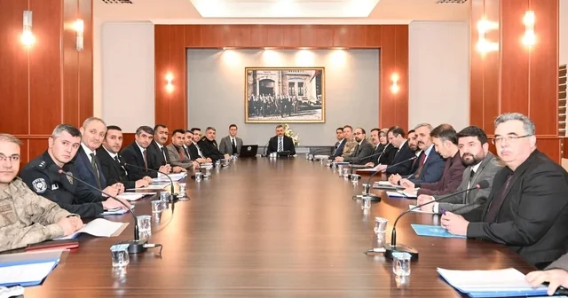 Vali Çiftçi başkanlığında Palandöken zirvesi Erzurum Haberleri