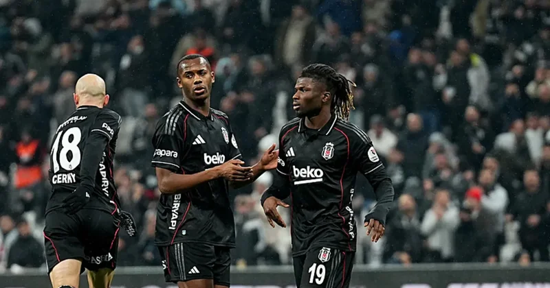 Beşiktaş’ta El Bilal Toure’den kötü haber!