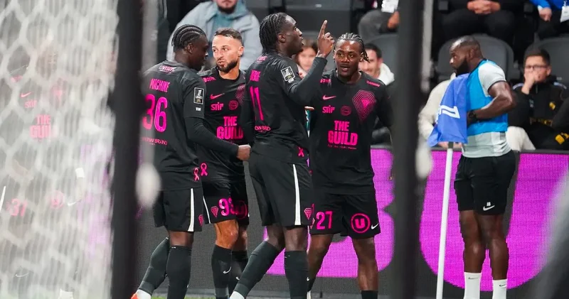 Fenerbahçe sonunda anlaşmaya vardı: Yıldız golcü imza atmaya geliyor