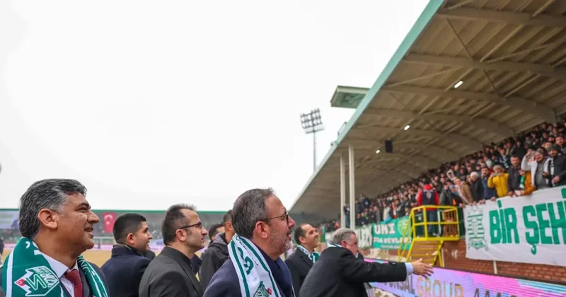 Iğdır FK nin yeni stadının açılışı gerçekleştirildi