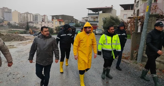 Tarsus ta yoğun yağış sonrası tam saha müdahale Mersin Haberleri