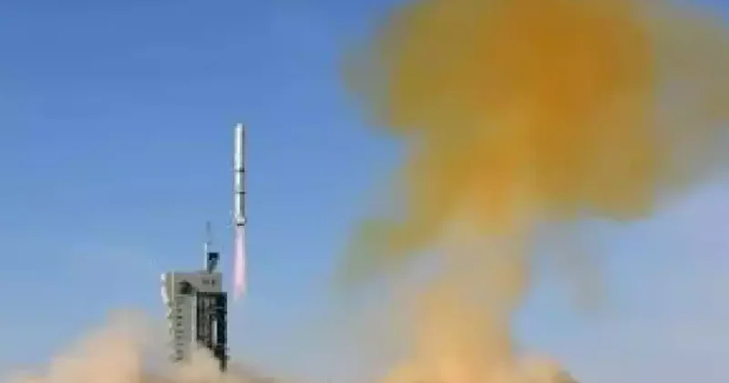 Cezayir den uydu hamlesi: Dikkat çeken Pekin desteği!