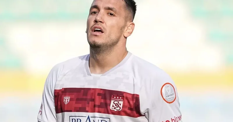 Rey Manaj, Sivasspor a geri döndü