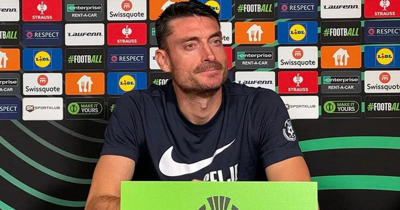 Eski Galatasaraylı Frankfurt un başına geçti