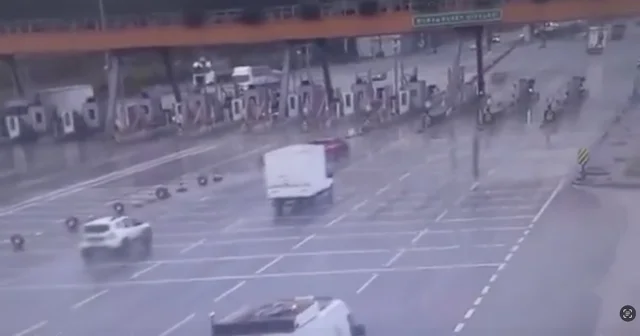 Bursa da otoyolda pes dedirten görüntü: Ters şeritte kilometrelerce ilerledi Bursa Haberleri