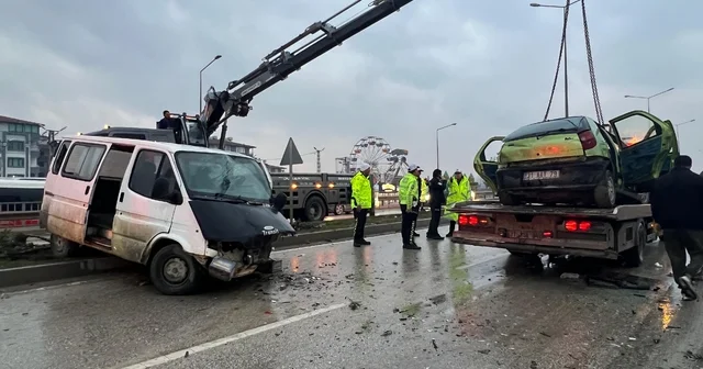 Hurdaya dönen otomobil öğretmene mezar oldu Hatay Haberleri