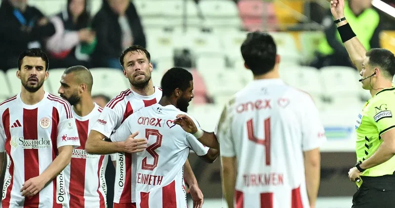 Trabzon dan Antalya ya gitti 2 penaltı da onun eseriydi: Bu nasıl tesadüf!