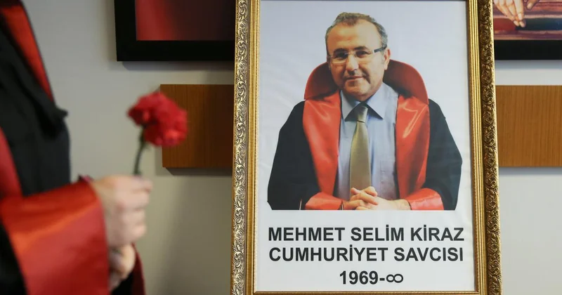 Adalet Bakanı Gürlek şehit Savcı Mehmet Selim Kiraz ı andı