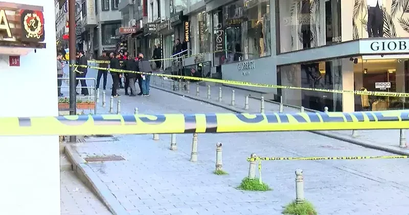 Fatih te silahlı saldırıya uğrayan yabancı uyruklu kurye öldü