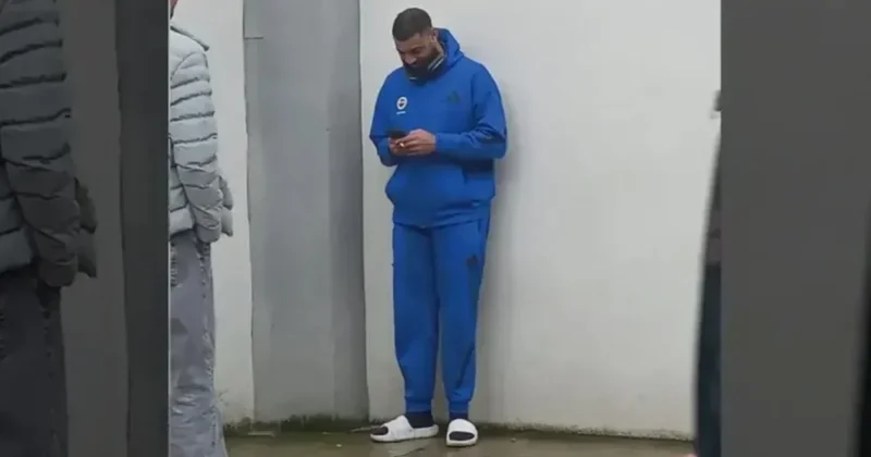 Fenerbahçe, sigara içen oyuncusunun sözleşmesini feshetti Sözcü Gazetesi