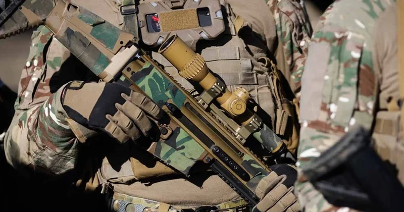 Çelik diye giydirilen yelekler kağıt gibi delindi: 5 bin asker ölüme gönderilmiş... Sözcü Gazetesi