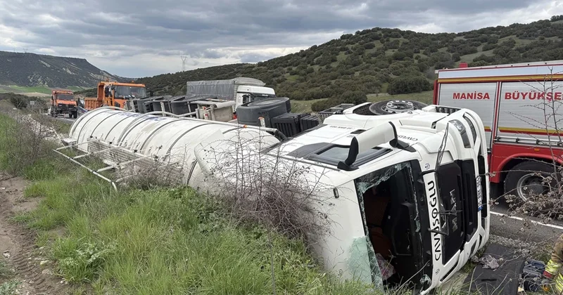 Kontrolden çıkan tanker, tahliye kanalına düştü; 1 i ağır 3 yaralı Sözcü Gazetesi