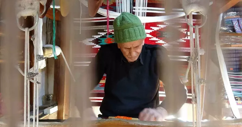80 yıldır tezgah başında: Antep kilimini yaşatıyor