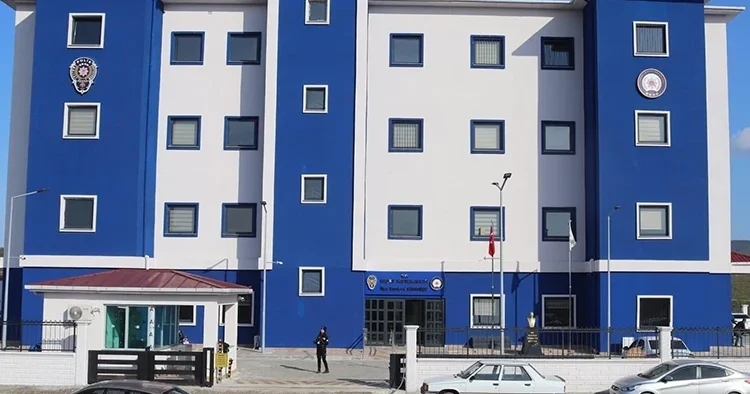 Emniyete ifade vermeye geldi, kendini ele verdi: 86 bin liralık cezayla şok oldu