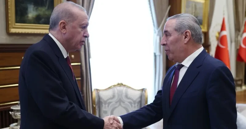 Erdoğan, Filistin Devlet Başkan Yardımcısı eş Şeyh ile külliyede görüştü