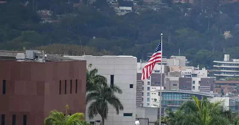 Venezuela daki ABD Büyükelçiliği 7 yıl sonra yeniden açıldı