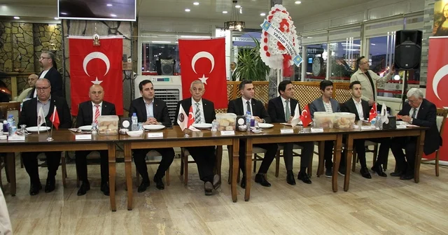 Kula ve Selendili iş insanlarına ödül Manisa Haberleri