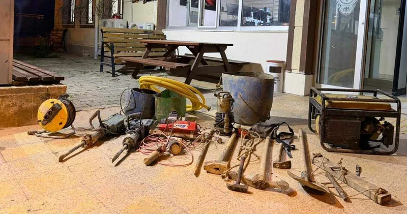 Kırıkkale de define avcılarına suçüstü: 6 metrelik kuyuda yakalandılar