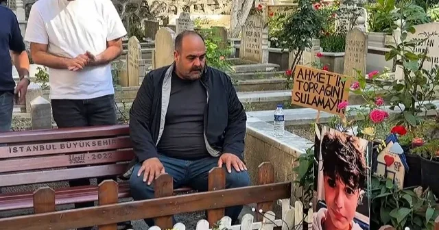 Narin Güran ın babası Arif Güran Ahmet Minguzzi nin mezarını ziyaret etti: Bu çocuklardan ne istiyorlar? VİDEO İZLE