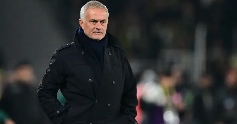 Anlaşma sağlandığı iddia edilmişti! Real Madrid den resmi Mourinho açıklaması