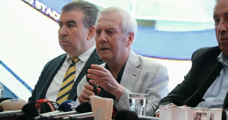 Fenerbahçe Başkan Adayı Aziz Yıldırım: İki santrforla anlaştık
