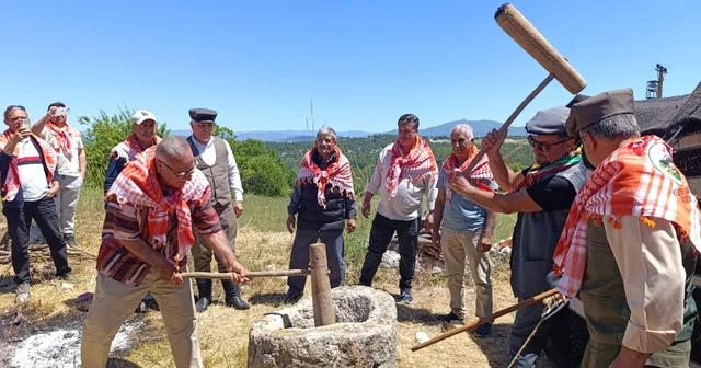 Yörük kültürü Selendi de yaşatıldı Anamaslı Yörükleri 9. Keşkek Şenliğinde buluştu Manisa Haberleri