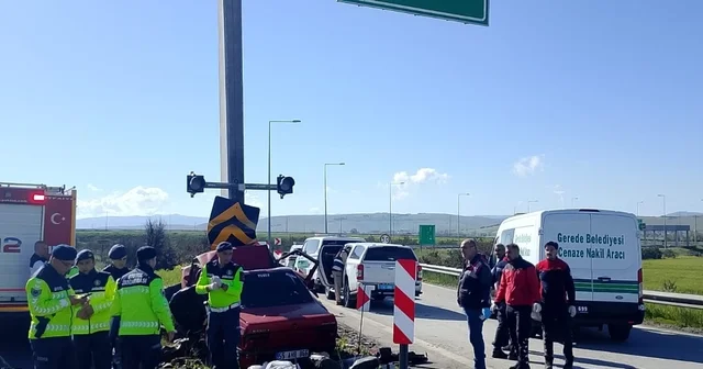 Bolu da beton direğe çarpan otomobildeki karı koca öldü, kız çocuğu ağır yaralandı Bolu Haberleri
