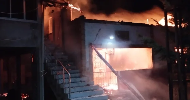 Ordu da yayladaki 3 ev yandı Ordu Haberleri