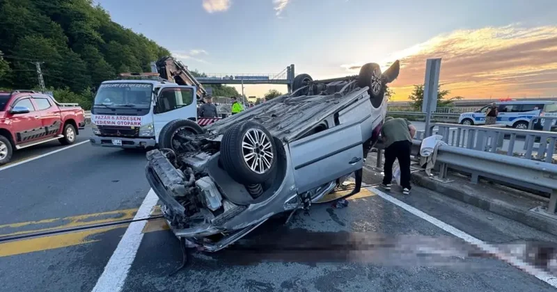 Bariyerlere çarpan otomobil takla atarak sürüklendi: 4 yaralı