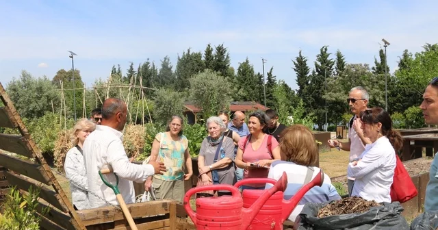 Organik atıklar komposta dönüşüyor İzmir Haberleri