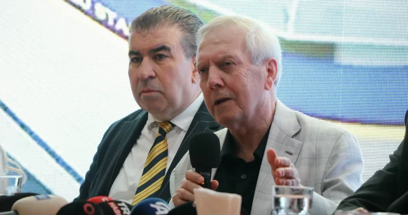 Aziz Yıldırım dan efsane isme yeşil ışık: Memnuniyetle Futbol Haberleri