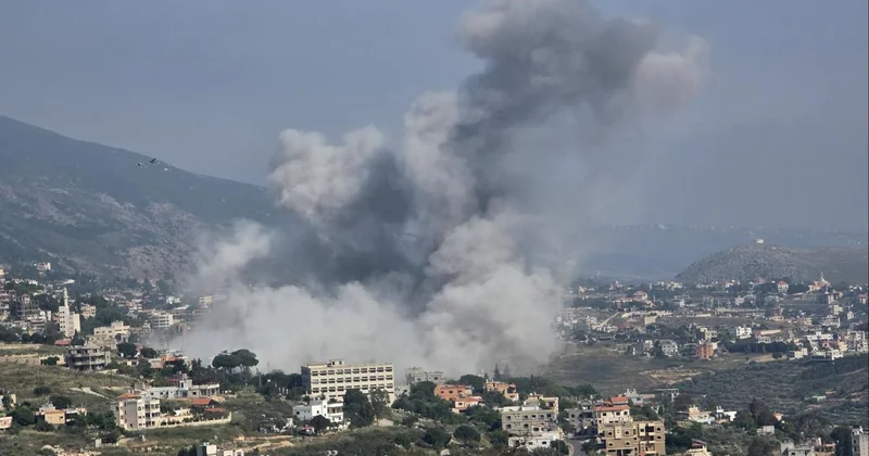 Katil İsrail ordusu, Lübnan da Zehrani Nehri nin güneyindeki bölgelere saldırı tehdidinde bulundu