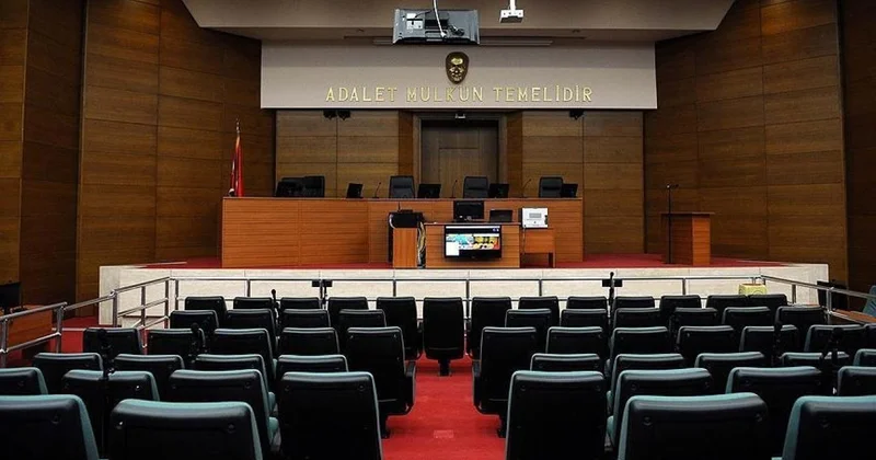 Karısını öldüren şüphelinin önceden çelenk göndermesi planlı cinayetin delili sayıldı