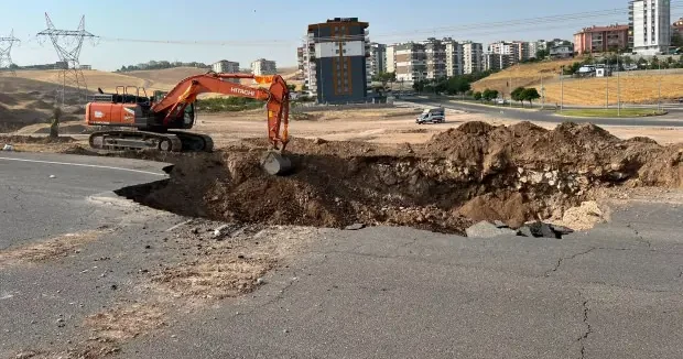 Batman haberleri Yer: Batman! Ana isale hattının geçtiği yol çöktü 31 Temmuz 2026