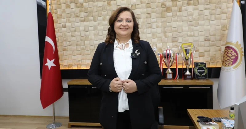 AKP li Burcu Köksal ın Whatsapp kazası: Torpil ve kadro talepleri ifşa oldu Sözcü Gazetesi