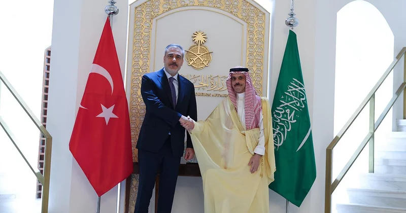 Dışişleri Bakanı Fidan Suudi mevkidaşı Bin Ferhan ile görüştü