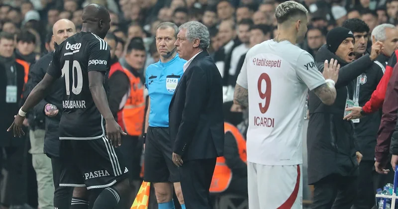 Türkiye ye geri dönen yıldız golcü konteynerde kalacak Sözcü Gazetesi