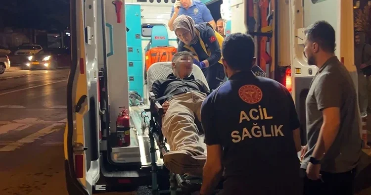 Kayseri’de silahla vurulan 14 yaşındaki çocuk tramvaya bindi! Görenler telefona sarıldı
