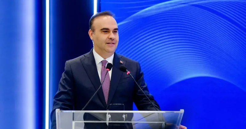 Bakan Kacır açıkladı: Türkiye ekonomisi 24 çeyrektir kesintisiz büyüyor