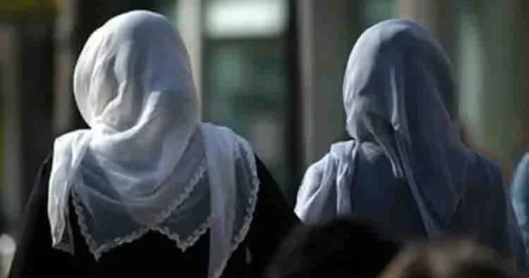 Fransız vekilden İslamofobik vaat