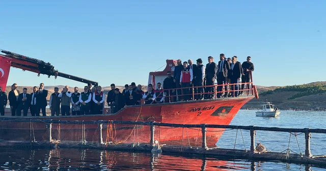 Bakan Yumaklı, Tunceli de Mersin balığı üretim tesisini inceledi: Tunceli Haberleri
