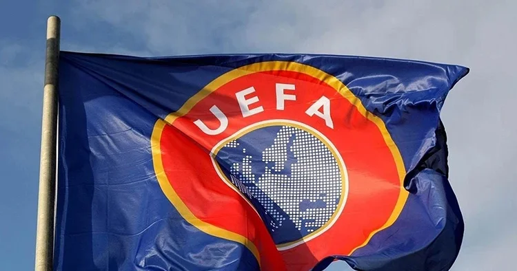 UEFA resmen duyurdu: Ankara ve İstanbul Avrupa kupası finallerine ev sahipliği için aday oldu!