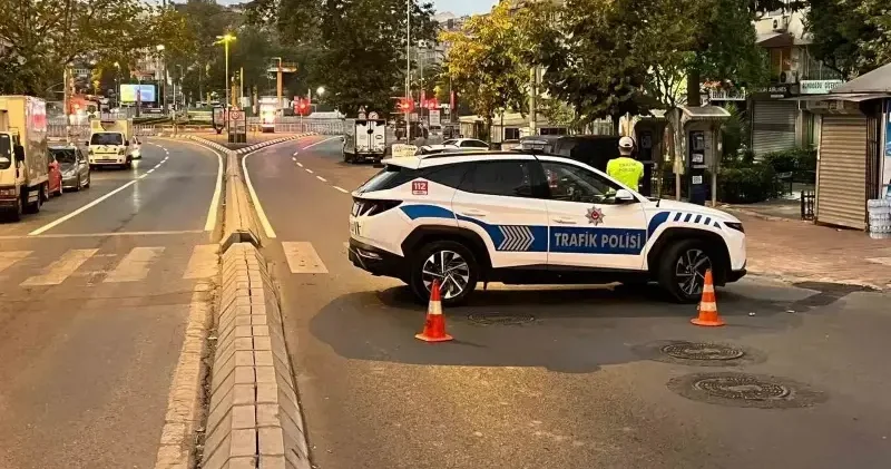İstanbul Valiliği uyardı: 2 Kasım Pazar sabahı İstanbul’da çok sayıda yol kapanacak! İşte trafiğe kapalı yollar ve alternatif rotalar Son Dakika Haberleri